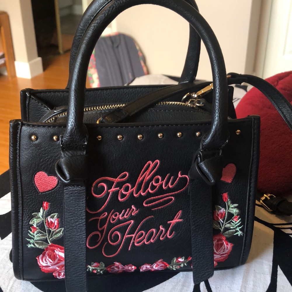 Call it Spring hand bag - Picture 2 of 3